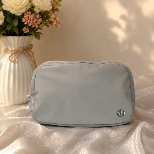Lululemon Everywhere Women's Belt Bag - Grey